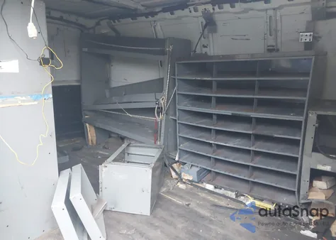 2013 Chevrolet Express 1500 Work Van z USA, uszkodzony, nr VIN 1GCSGAFX2D1102477